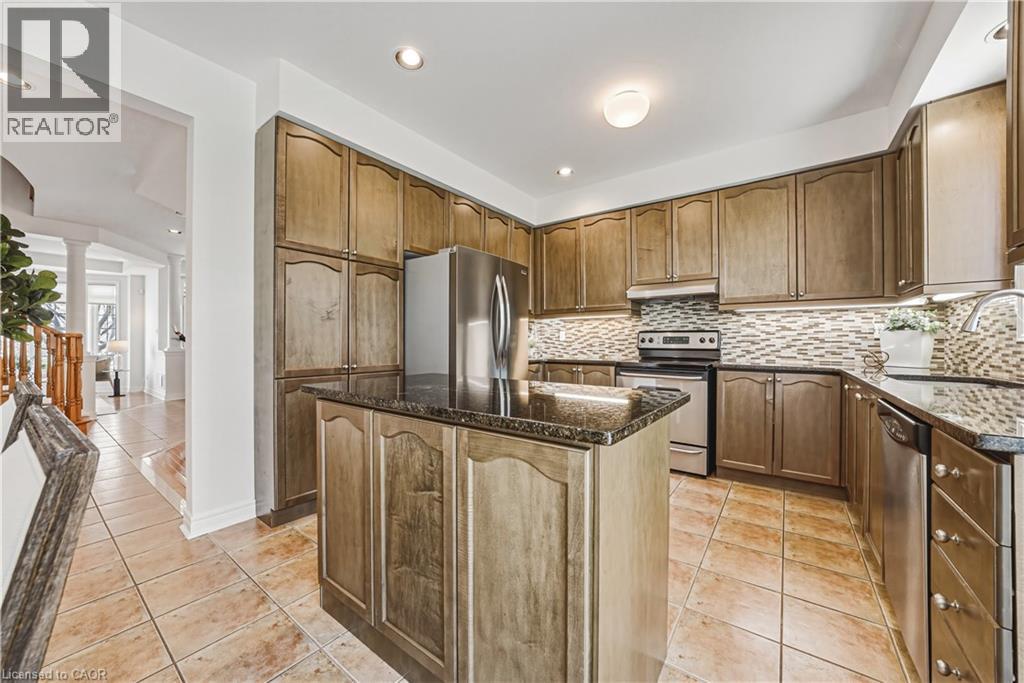 125 Creek Path Avenue, Oakville, Ontario  L6L 6T3 - Photo 12 - 40821439