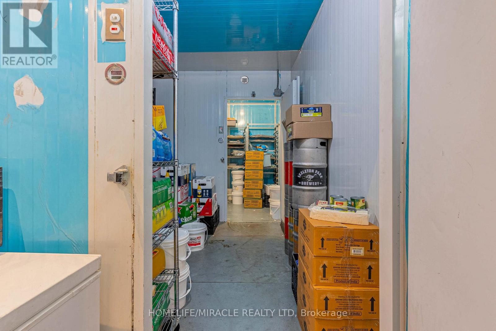 Unit A - 7454 Airport Road, Mississauga, Ontario  L4T 2H5 - Photo 8 - W13025824