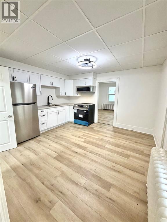 216 Essex Street Unit# B, Sarnia, Ontario  N7T 4R9 - Photo 7 - 26008111