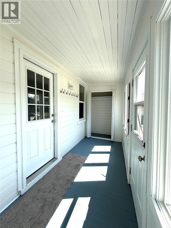 216 Essex Street Unit# B, Sarnia, Ontario  N7T 4R9 - Photo 3 - 26008111