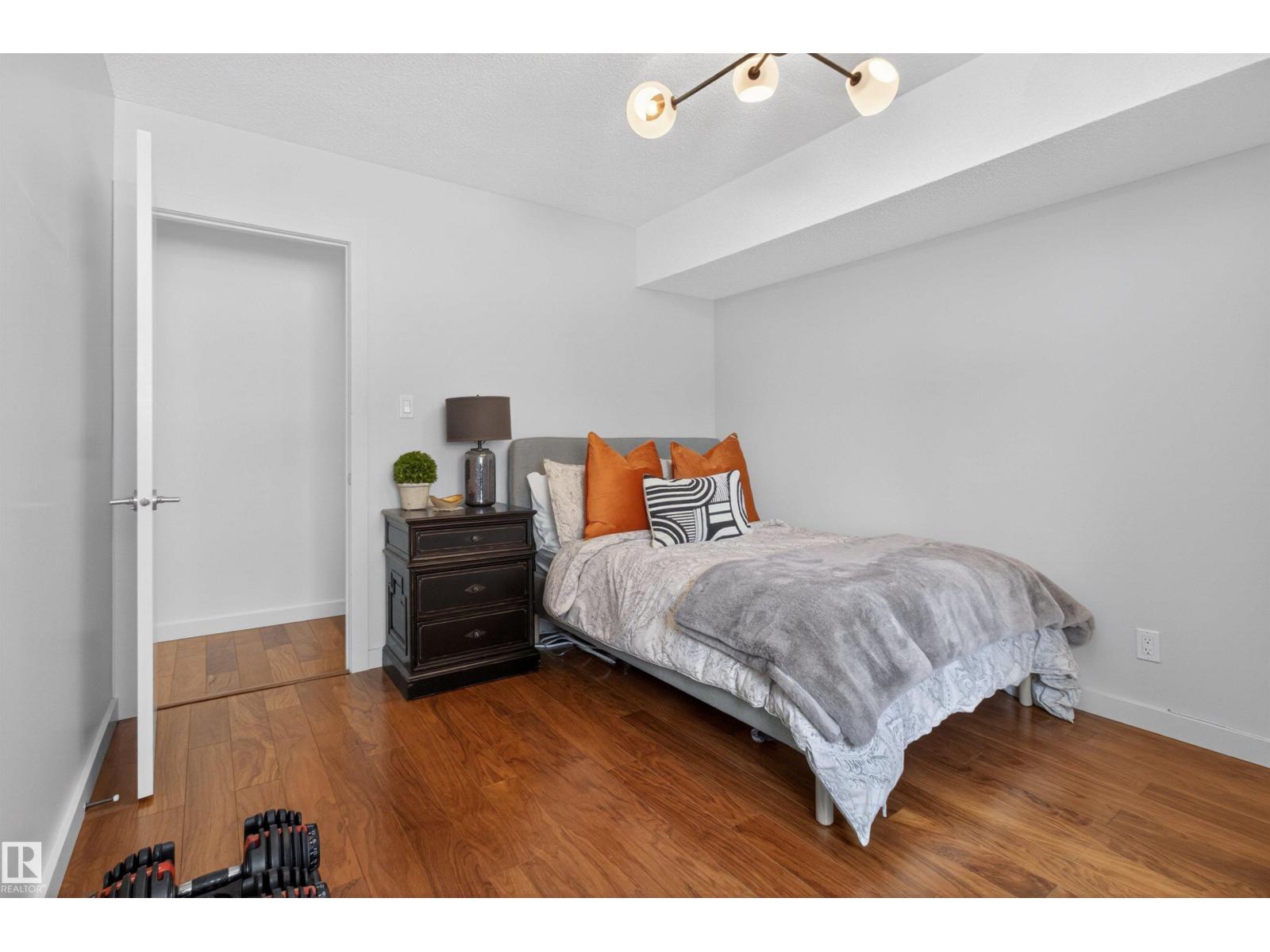 #305 10026 112 St Nw, Edmonton, Alberta  T5K 1L9 - Photo 16 - E4483264