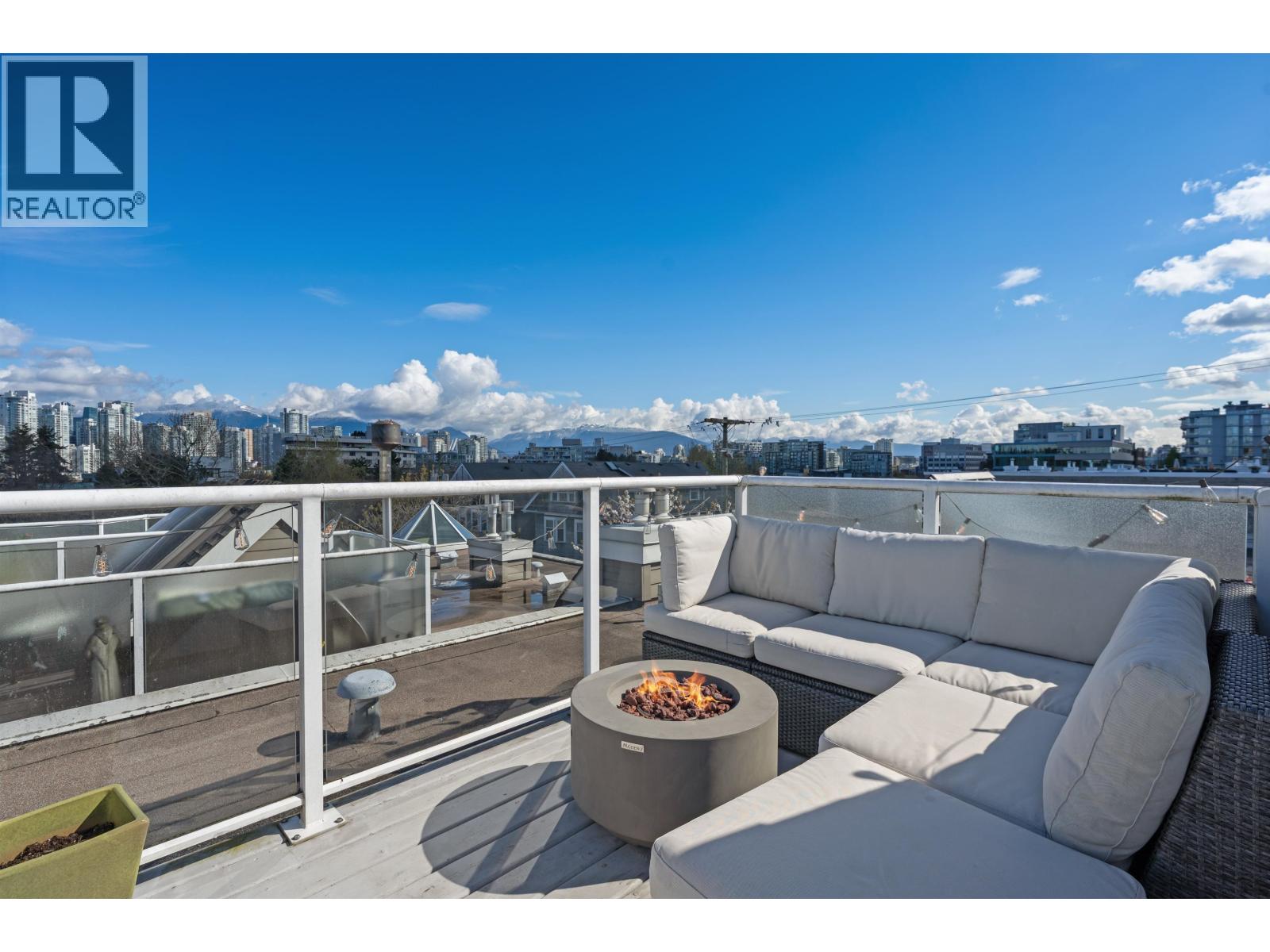 2251 HEATHER STREET, Vancouver, British Columbia