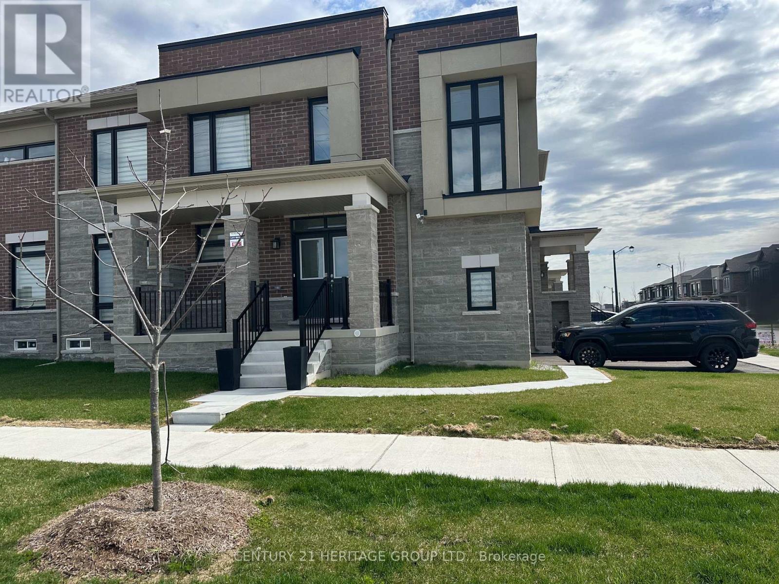 4 Singhampton Road, Vaughan, Ontario  L4H 5J6 - Photo 2 - N13022580