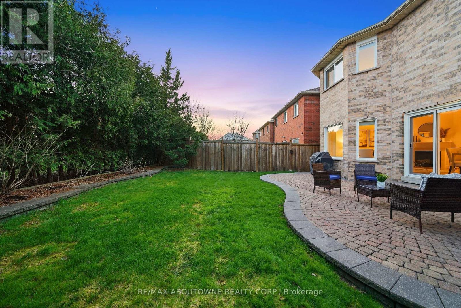 6386 Ormindale Way, Mississauga, Ontario  L5V 1J3 - Photo 35 - W13025518