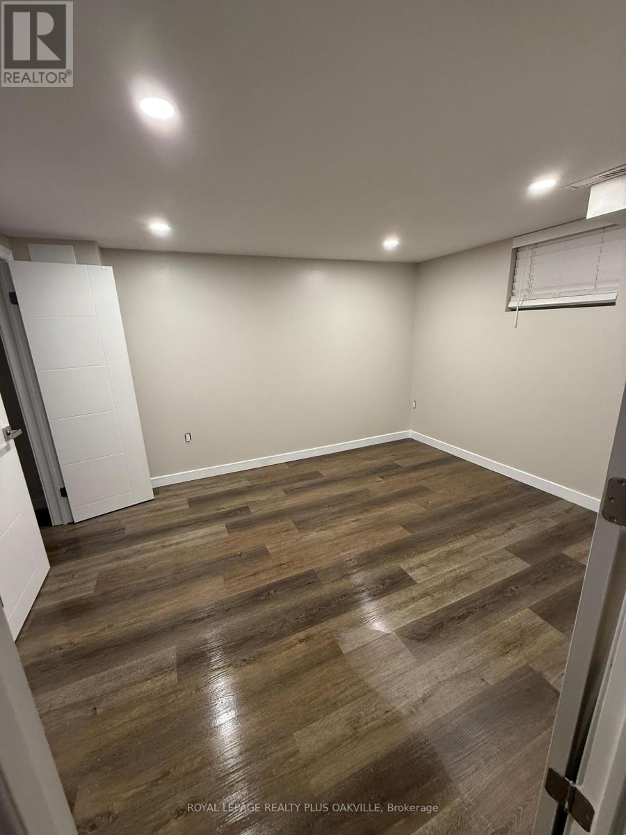 Bsmt - 269 West 5th Street N, Hamilton, Ontario  L9C 3N9 - Photo 2 - X13025796