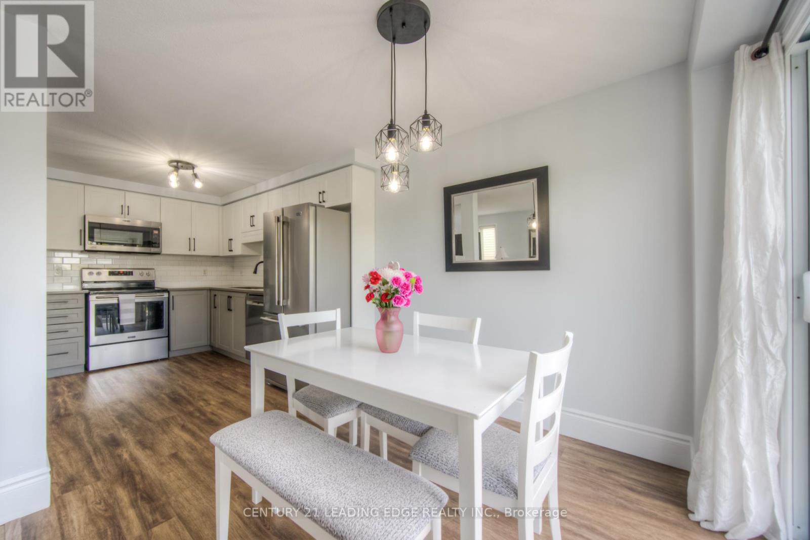 197 Prosperity Drive, Kitchener, Ontario  N2E 4E5 - Photo 5 - X13025832