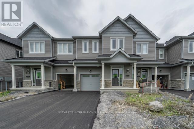 130 MAIN HALYARD LANE, Ottawa, Ontario