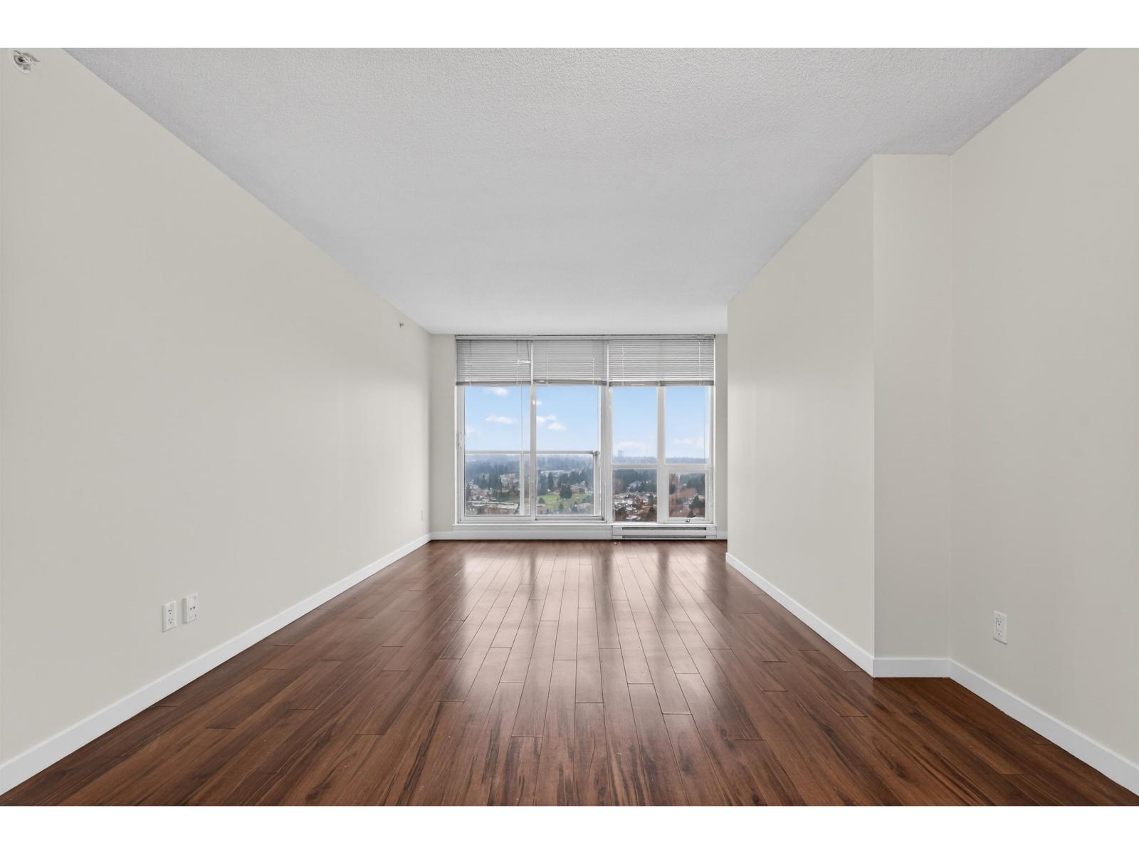 3109 9981 Whalley Boulevard, Surrey, British Columbia  V3T 0G6 - Photo 4 - R3114013