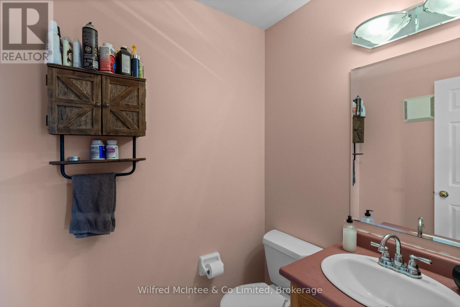 59 Dales Drive, Mapleton, Ontario  N0G 1P0 - Photo 16 - X12982602