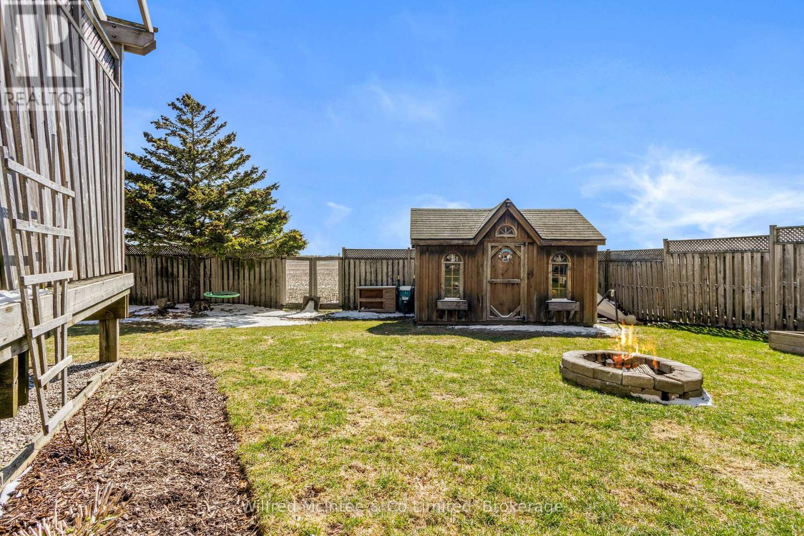 59 Dales Drive, Mapleton, Ontario  N0G 1P0 - Photo 32 - X12982602