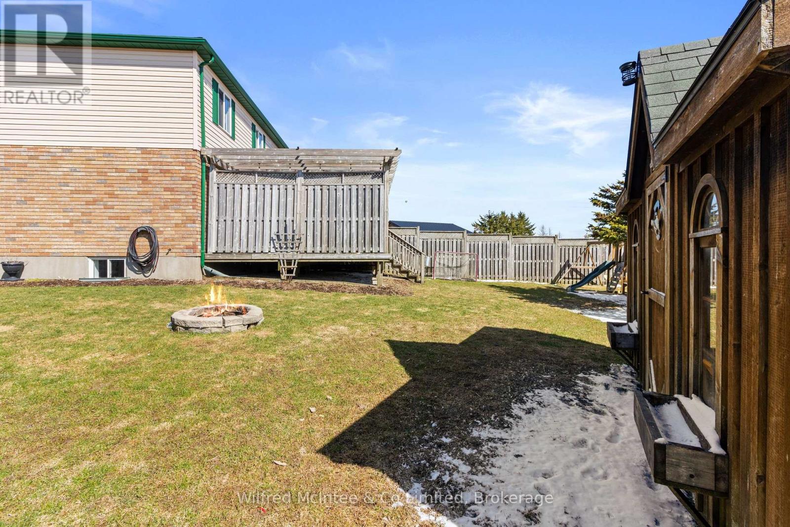 59 Dales Drive, Mapleton, Ontario  N0G 1P0 - Photo 33 - X12982602