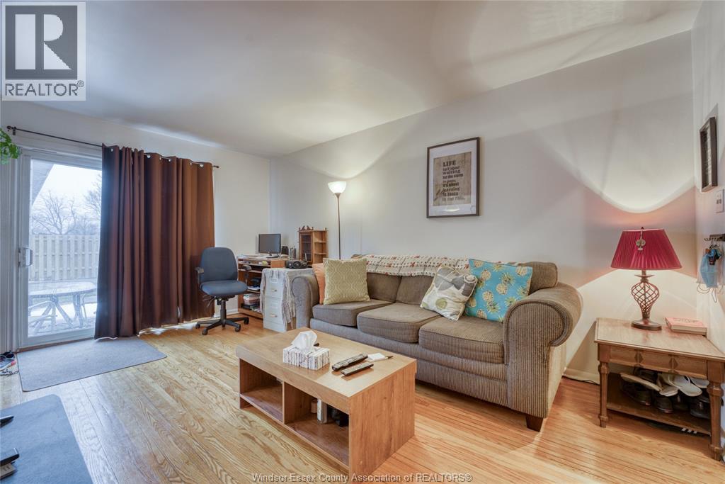 1930 Columbia Court Unit# 34, Windsor, Ontario  N9E 1B1 - Photo 4 - 26008793