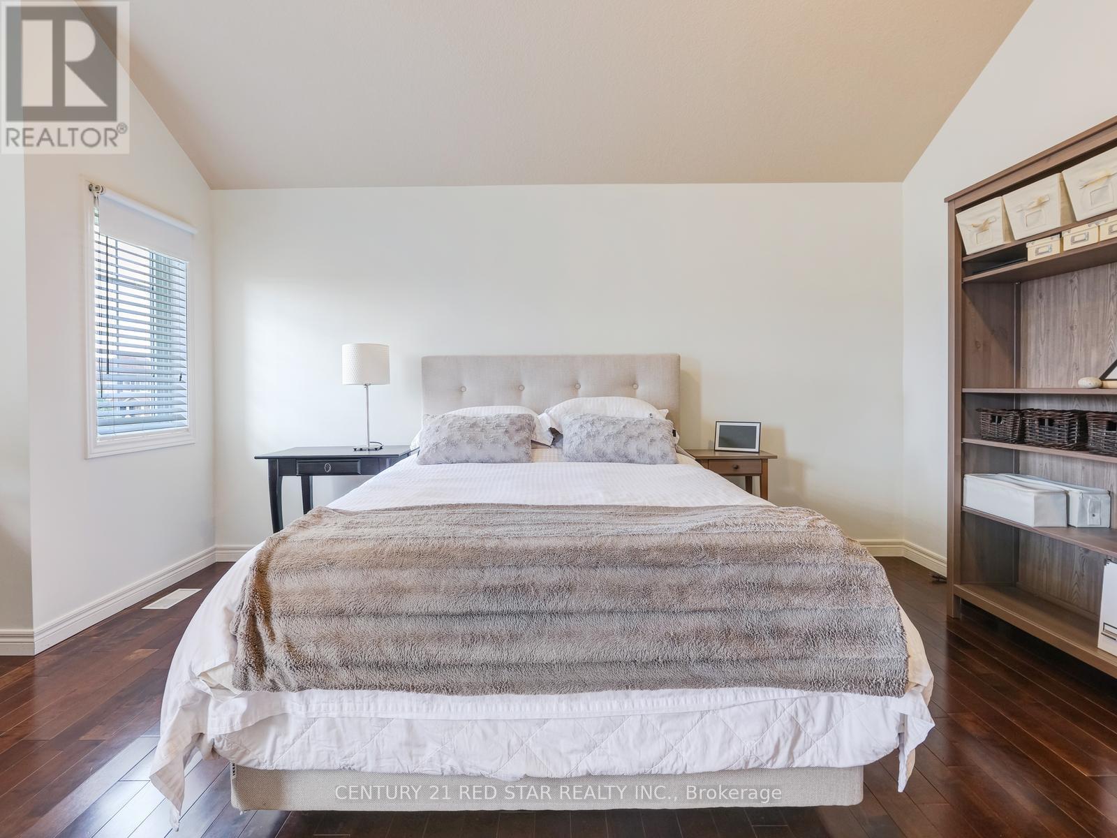 631 Doon South Drive, Kitchener, Ontario  N2P 2X5 - Photo 23 - X13006276