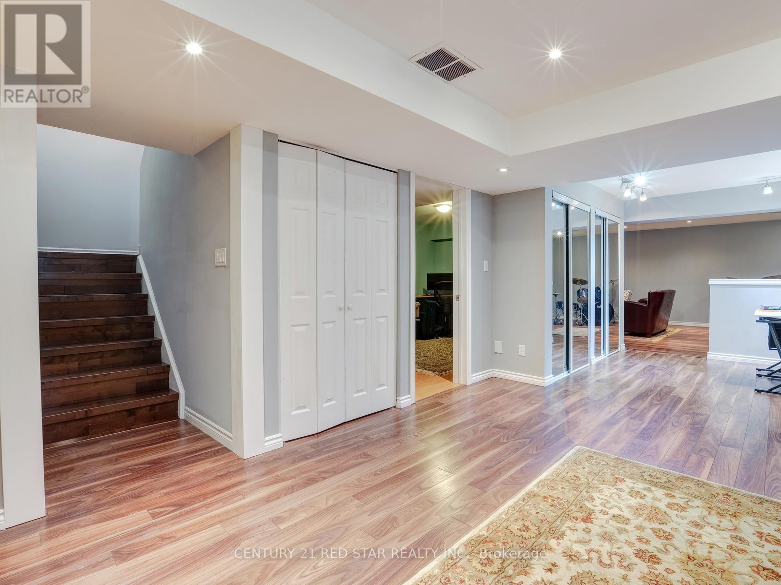 631 Doon South Drive, Kitchener, Ontario  N2P 2X5 - Photo 34 - X13006276