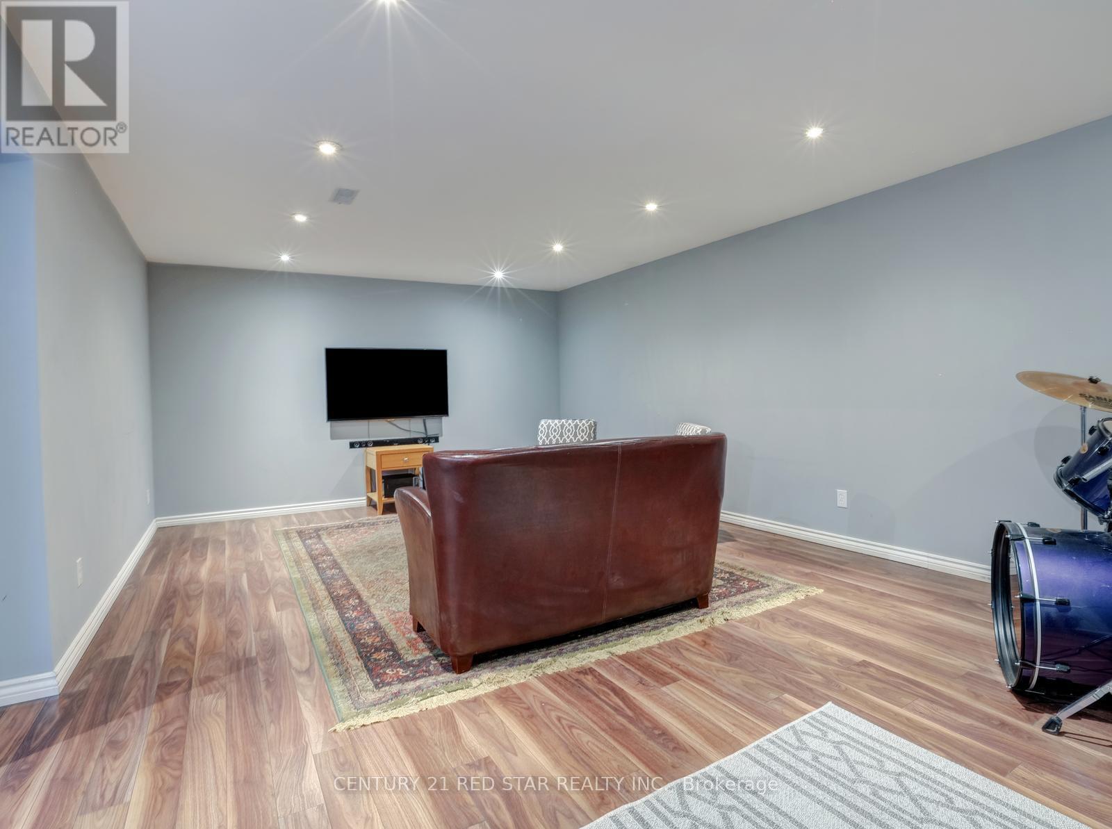 631 Doon South Drive, Kitchener, Ontario  N2P 2X5 - Photo 37 - X13006276