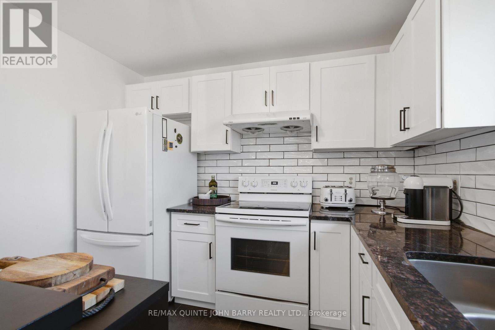 28 Fleming Road, Quinte West, Ontario  K8V 6P7 - Photo 15 - X13025856