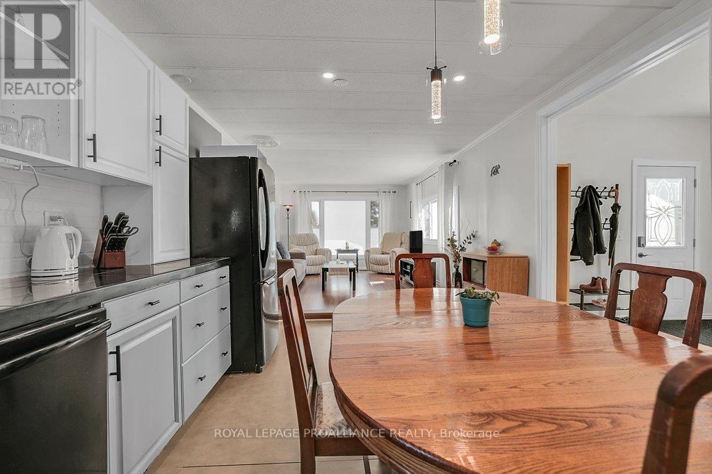 61 - 529 Old Highway 2, Quinte West, Ontario  K8V 5P5 - Photo 12 - X13025908