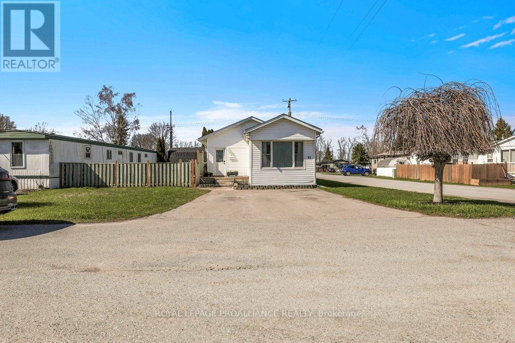 61 - 529 Old Highway 2, Quinte West, Ontario  K8V 5P5 - Photo 3 - X13025908