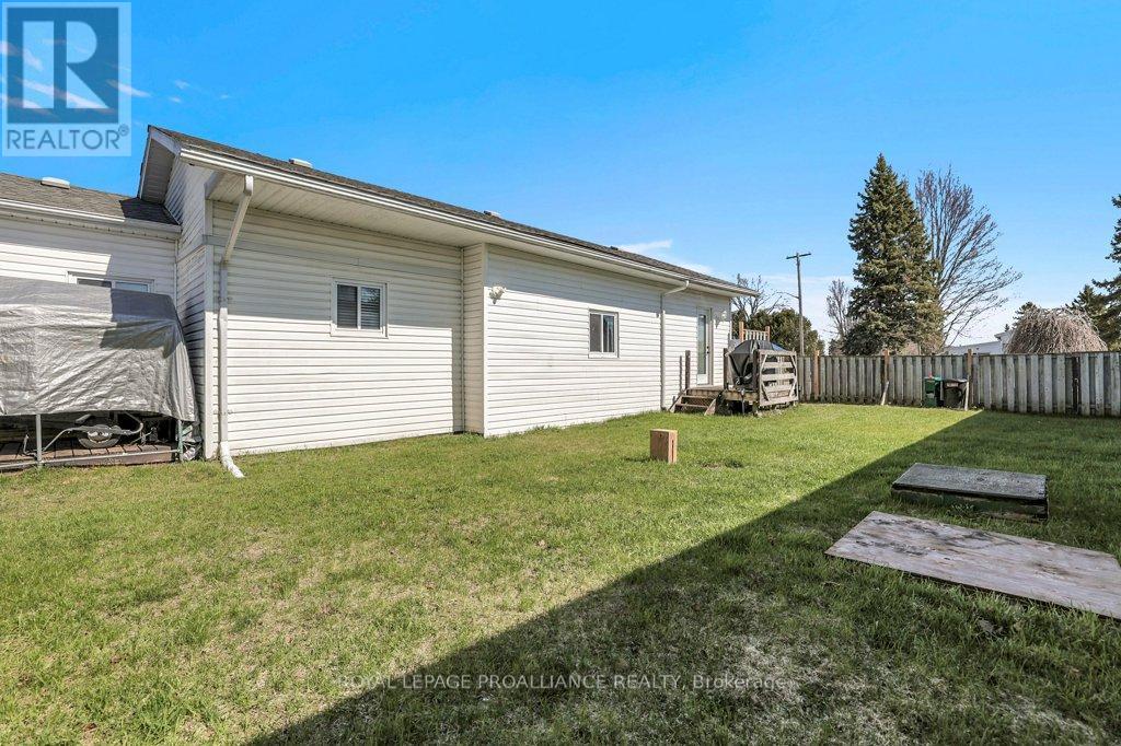 61 - 529 Old Highway 2, Quinte West, Ontario  K8V 5P5 - Photo 32 - X13025908