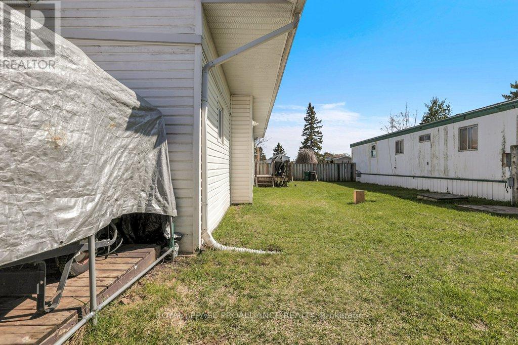 61 - 529 Old Highway 2, Quinte West, Ontario  K8V 5P5 - Photo 33 - X13025908