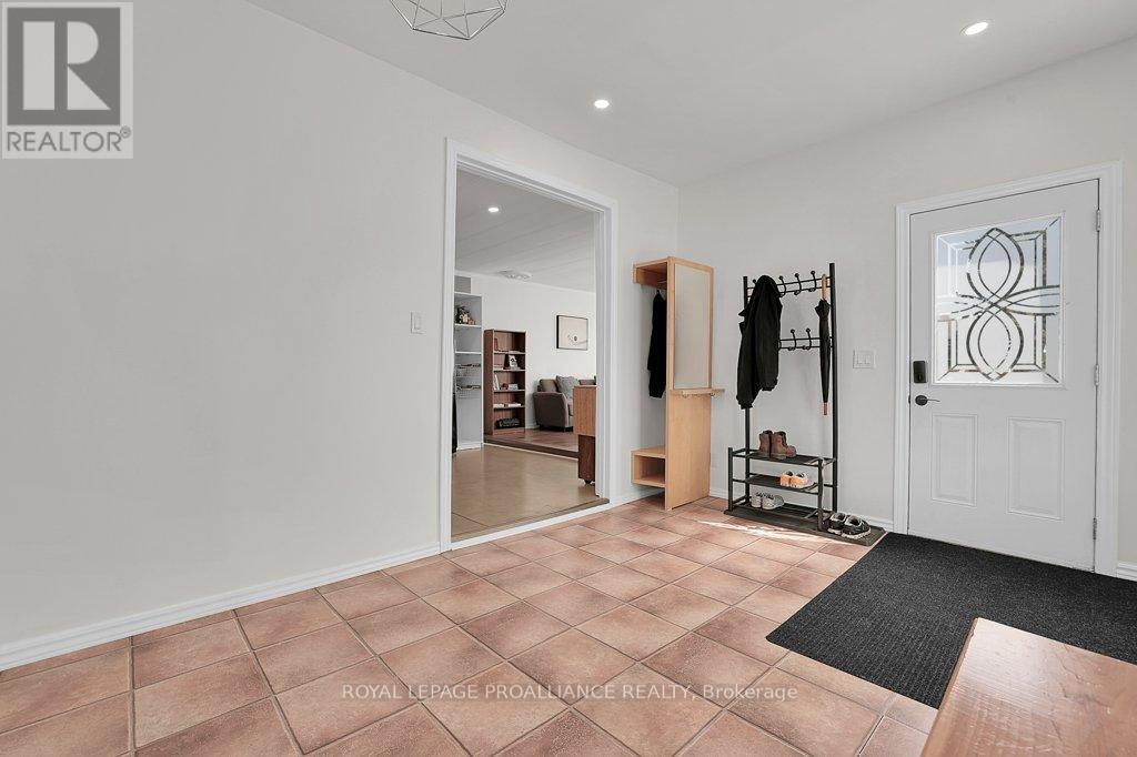 61 - 529 Old Highway 2, Quinte West, Ontario  K8V 5P5 - Photo 6 - X13025908