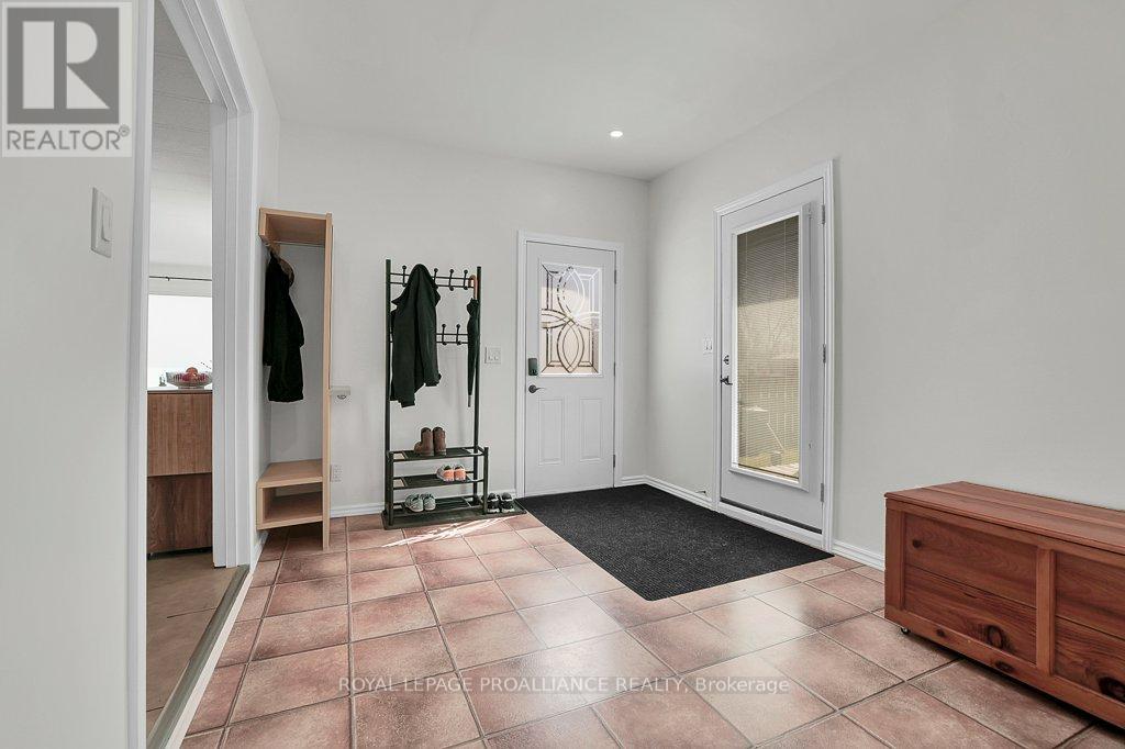 61 - 529 Old Highway 2, Quinte West, Ontario  K8V 5P5 - Photo 7 - X13025908