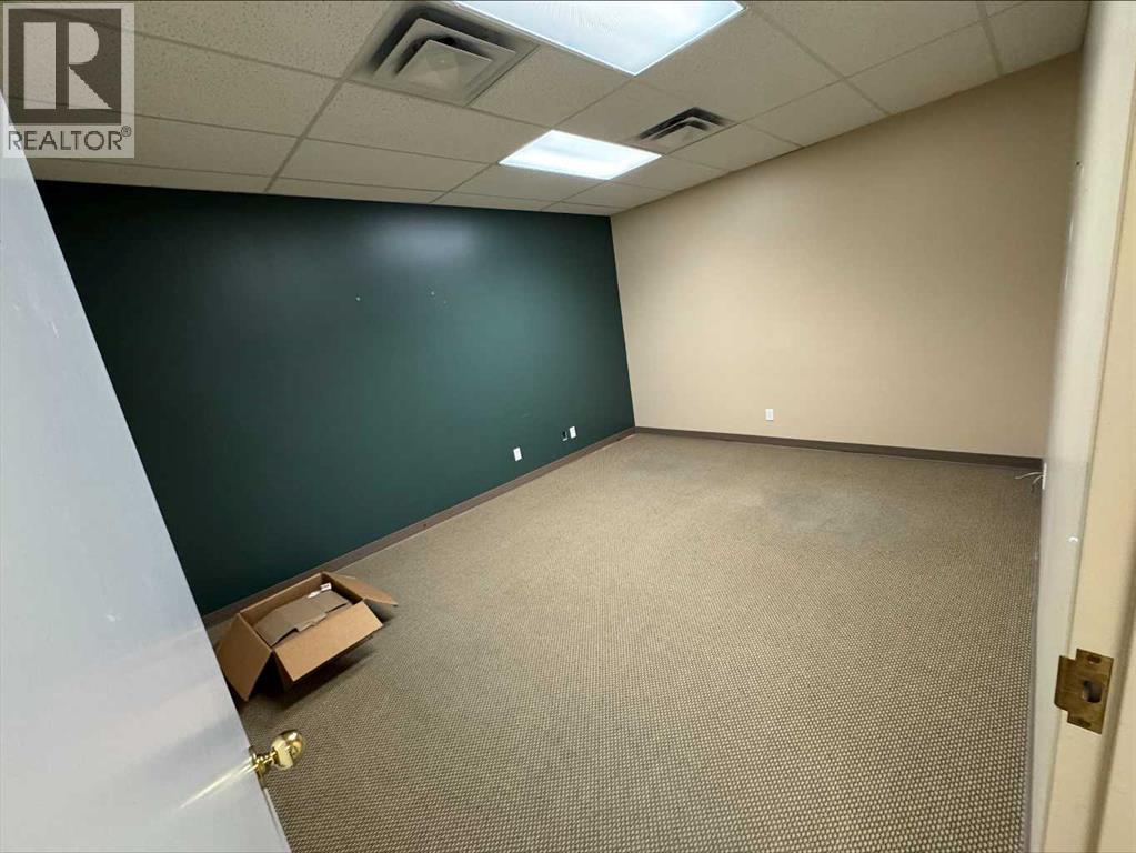 103a, 10055 120 Avenue, Grande Prairie, Alberta  T8V 8H8 - Photo 5 - A2216611