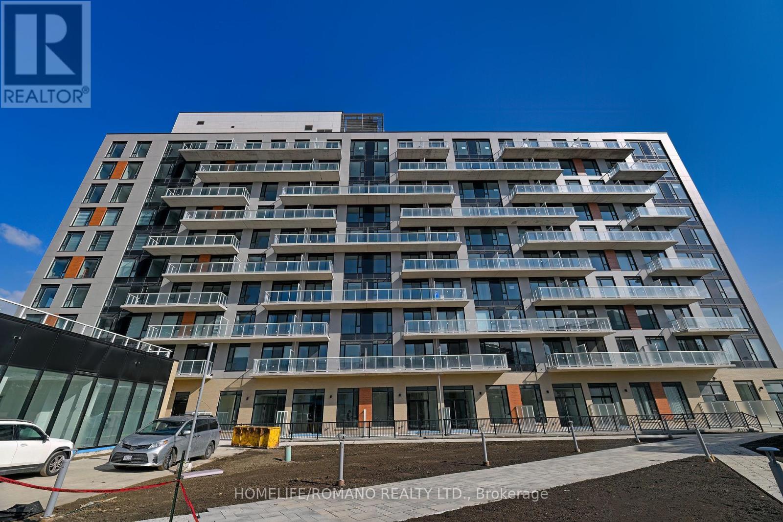 806 - 6 DAVID EYER ROAD, Richmond Hill, Ontario