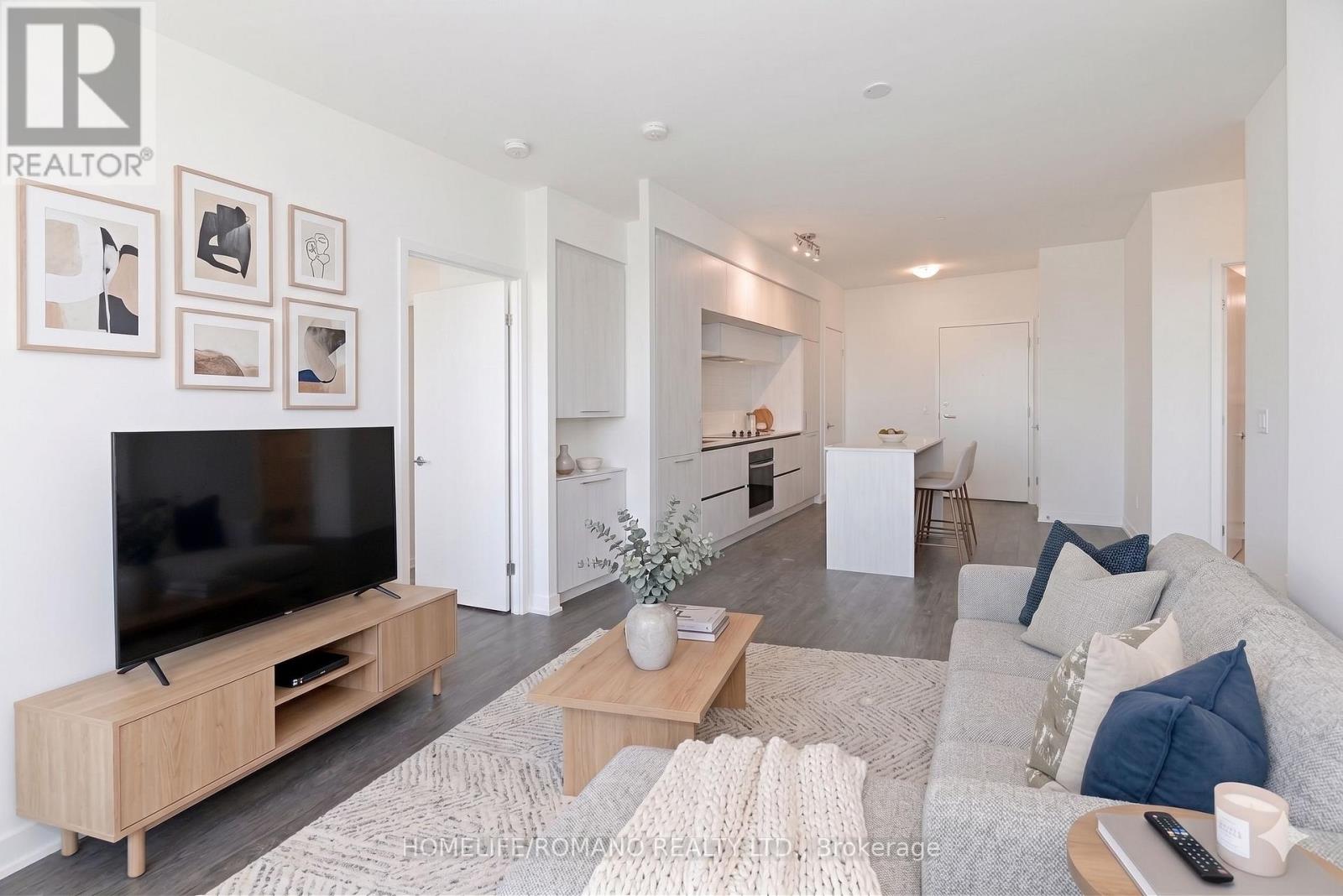 806 - 6 David Eyer Road, Richmond Hill, Ontario  L4S 1M4 - Photo 4 - N13024660