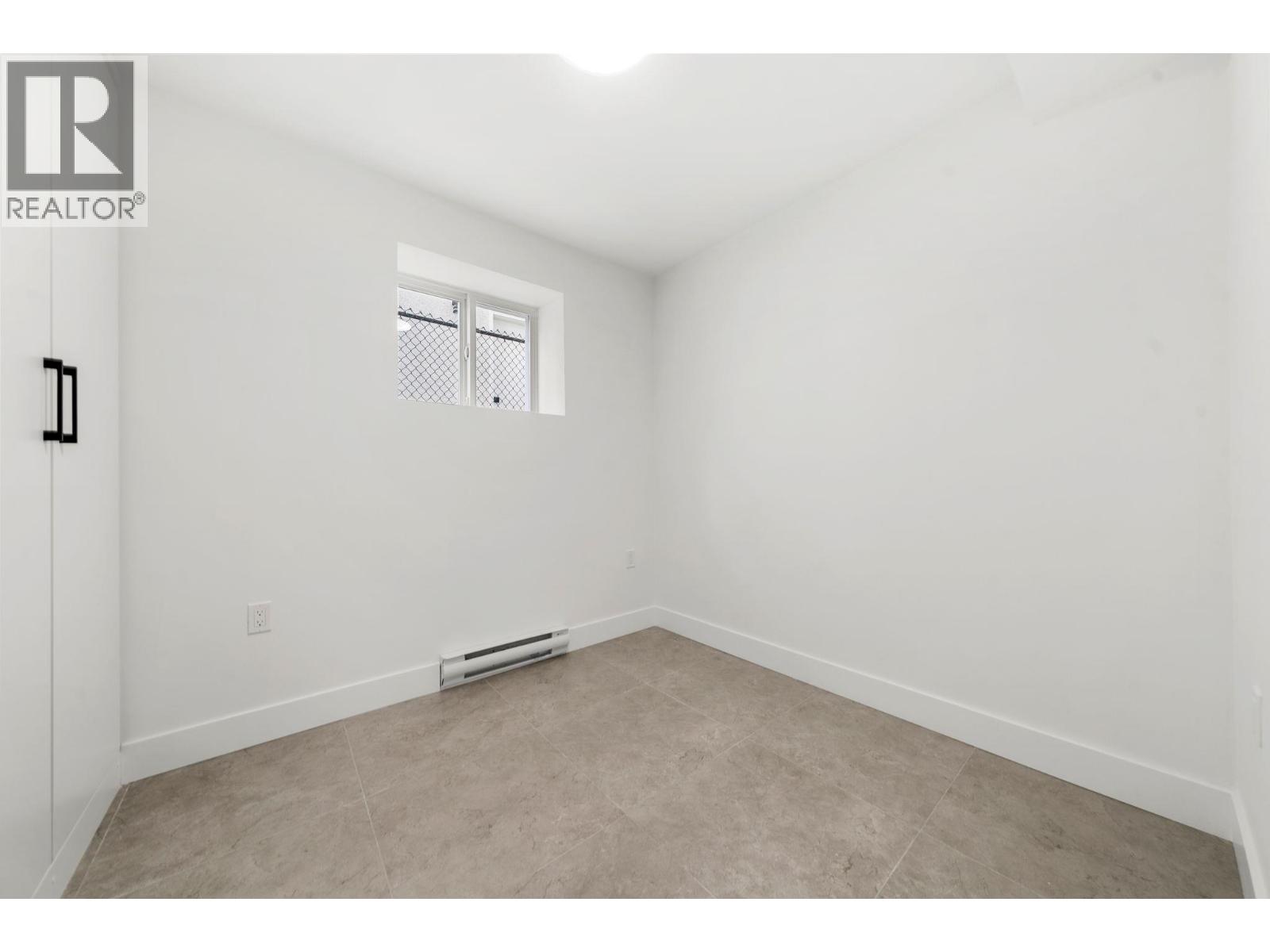 6692 Nanaimo Street, Vancouver, British Columbia  V5P 4L2 - Photo 34 - R3113717