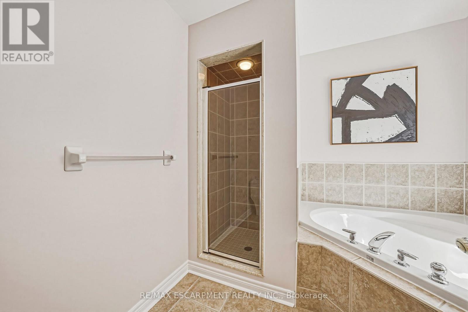 125 Creek Path Avenue, Oakville, Ontario  L6L 6T3 - Photo 24 - W13021472