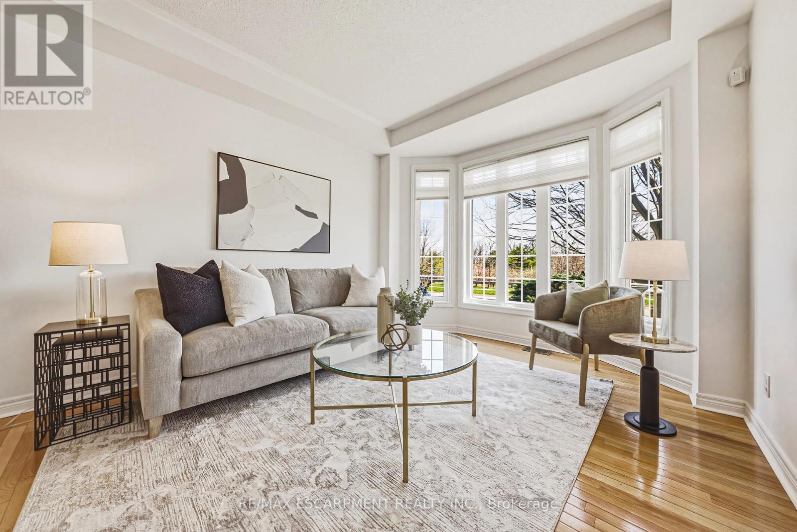 125 Creek Path Avenue, Oakville, Ontario  L6L 6T3 - Photo 5 - W13021472