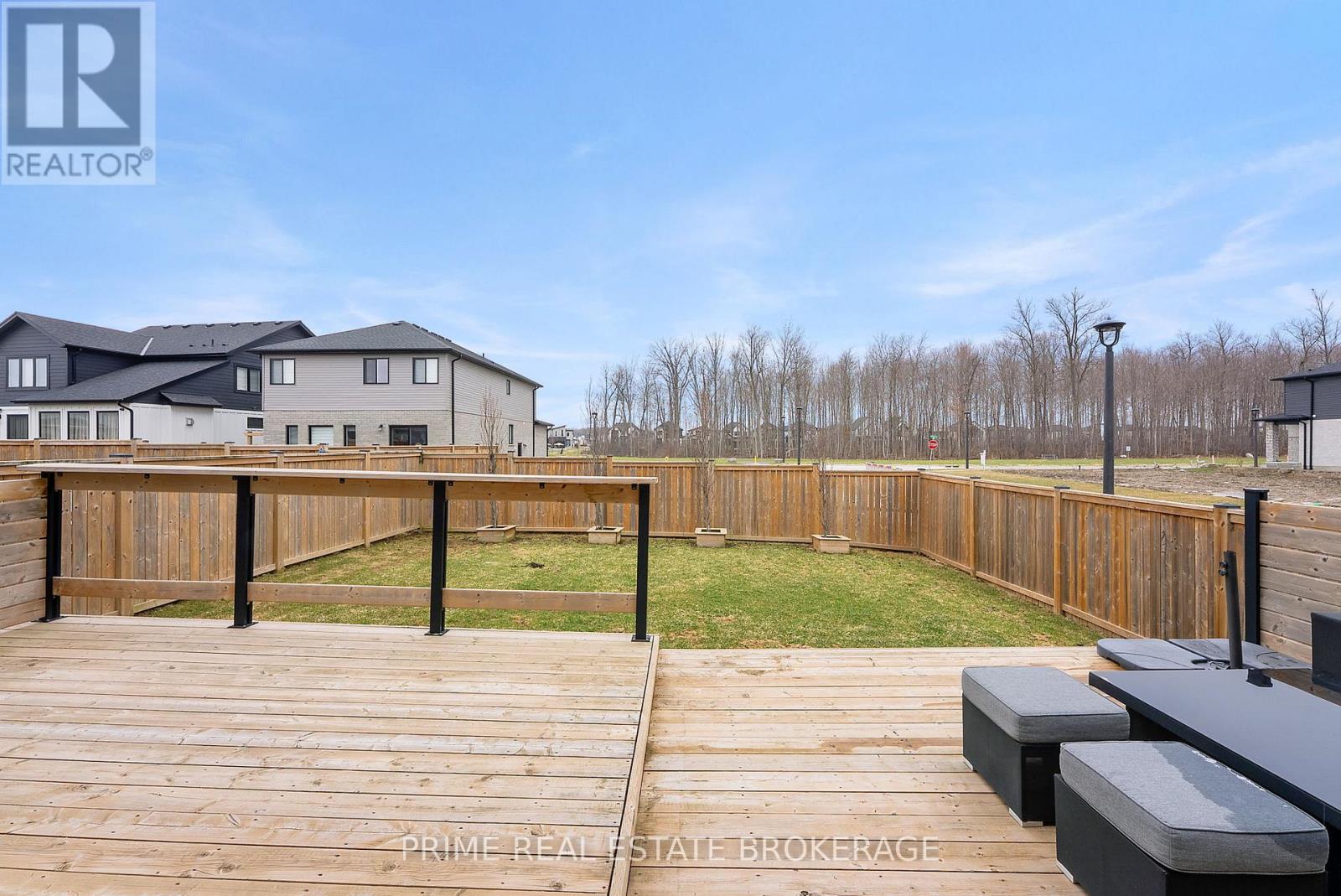 1577 Applerock Avenue, London North, Ontario  N6G 0X5 - Photo 42 - X13025860