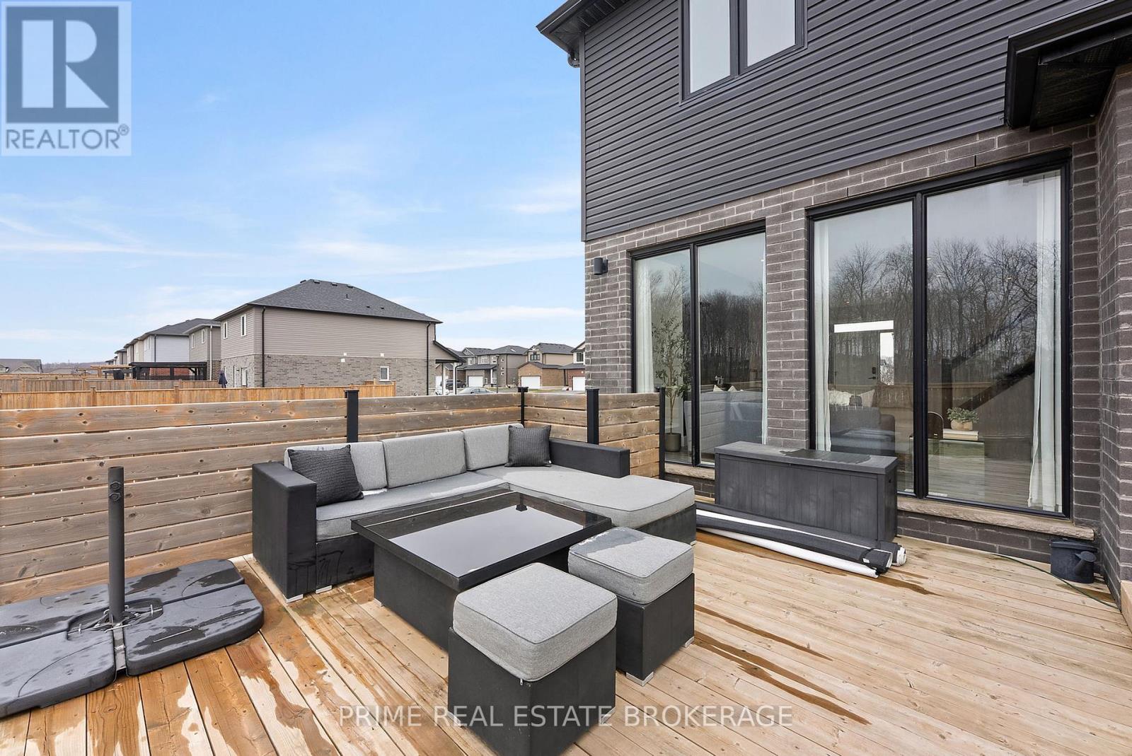 1577 Applerock Avenue, London North, Ontario  N6G 0X5 - Photo 43 - X13025860