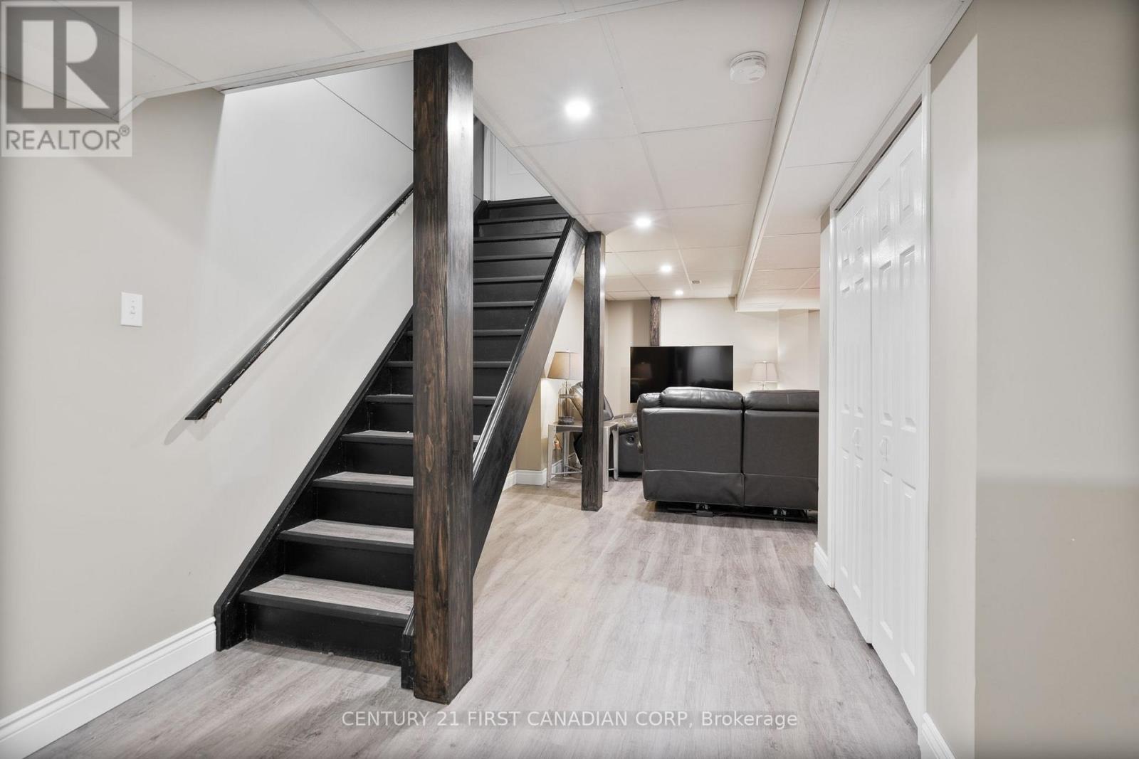 17 Allison Court, Strathroy-Caradoc, Ontario  N7G 4C2 - Photo 34 - X13025880