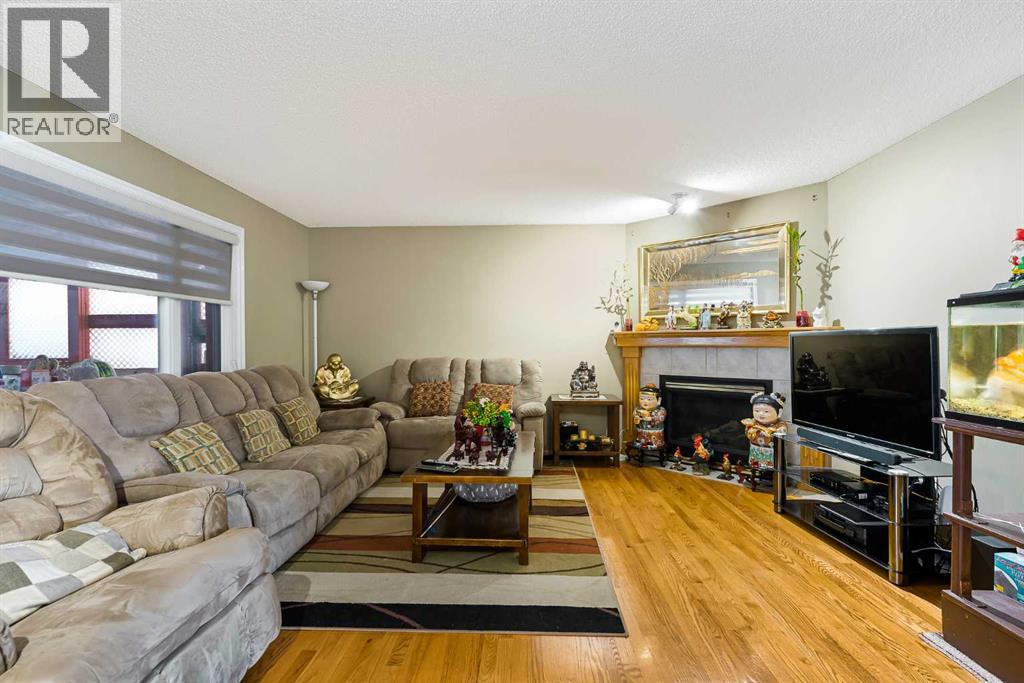 332 Harvest Hills Drive NE, Calgary, Alberta  T3K 4H7 - Photo 9 - A2288215