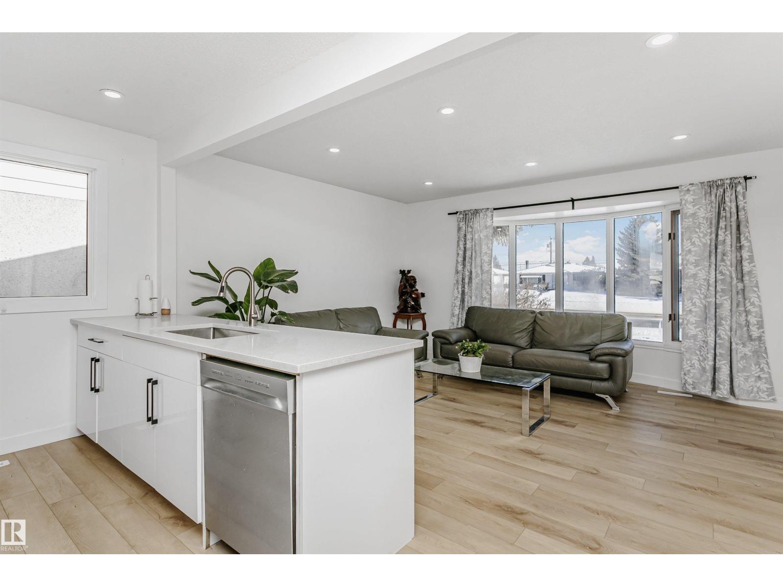 13520 113a St NW, Edmonton, Alberta  T5E 5C4 - Photo 15 - E4476440