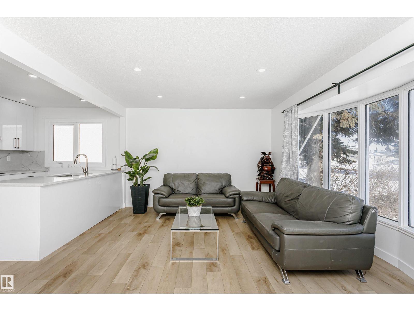 13520 113a St NW, Edmonton, Alberta  T5E 5C4 - Photo 7 - E4476440