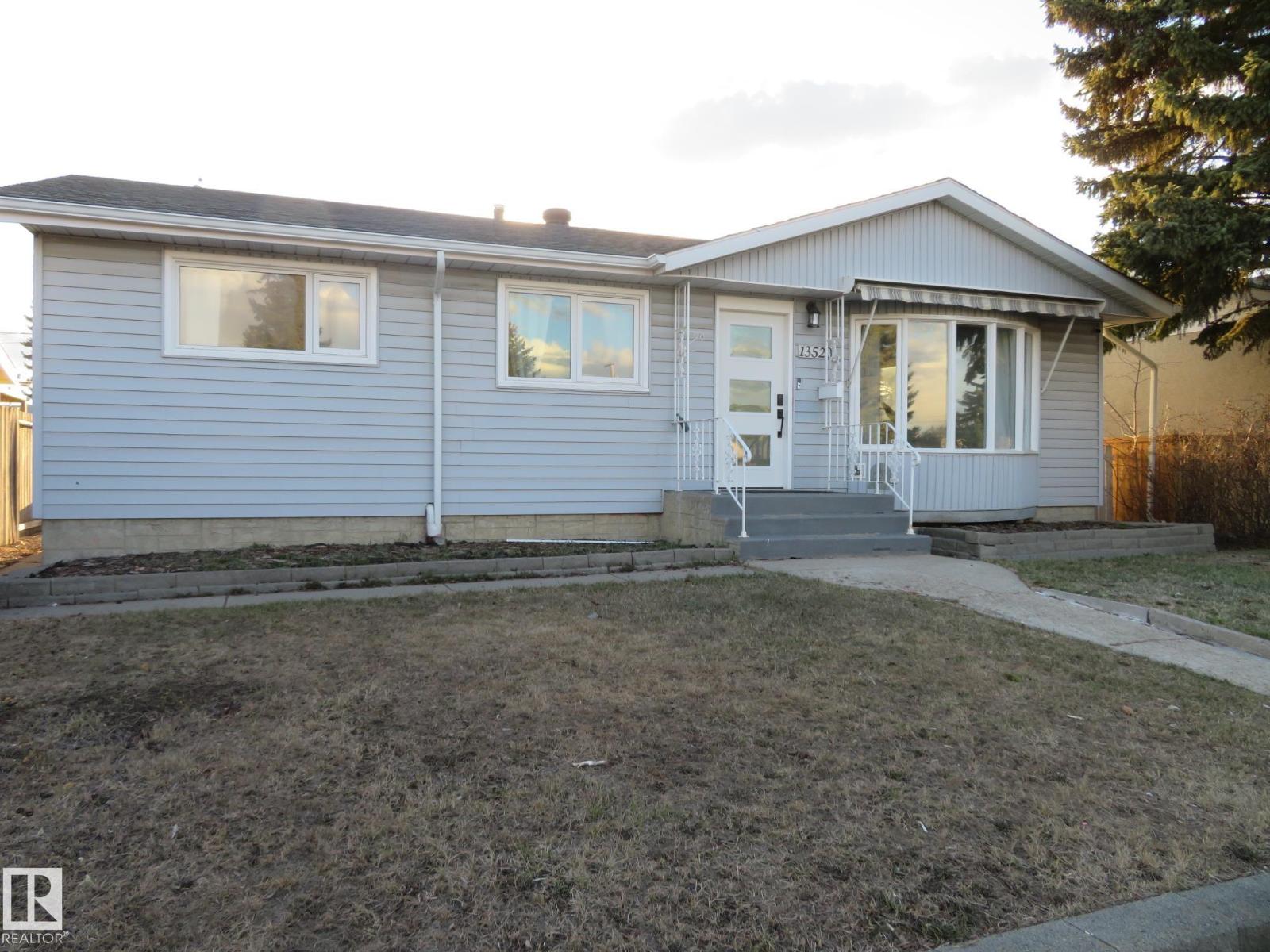 13520 113a St NW, Edmonton, Alberta  T5E 5C4 - Photo 1 - E4476440