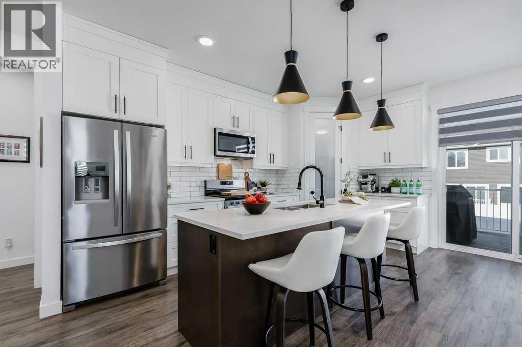 1132 Veterans Avenue, Crossfield, Alberta  T0M 0S0 - Photo 2 - A2288875