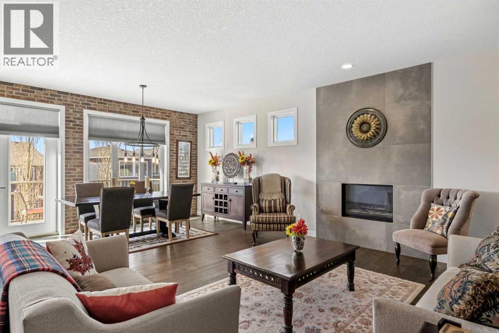 82 Cranbrook Crescent SE, Calgary, Alberta  T3M 2C3 - Photo 6 - A2295578