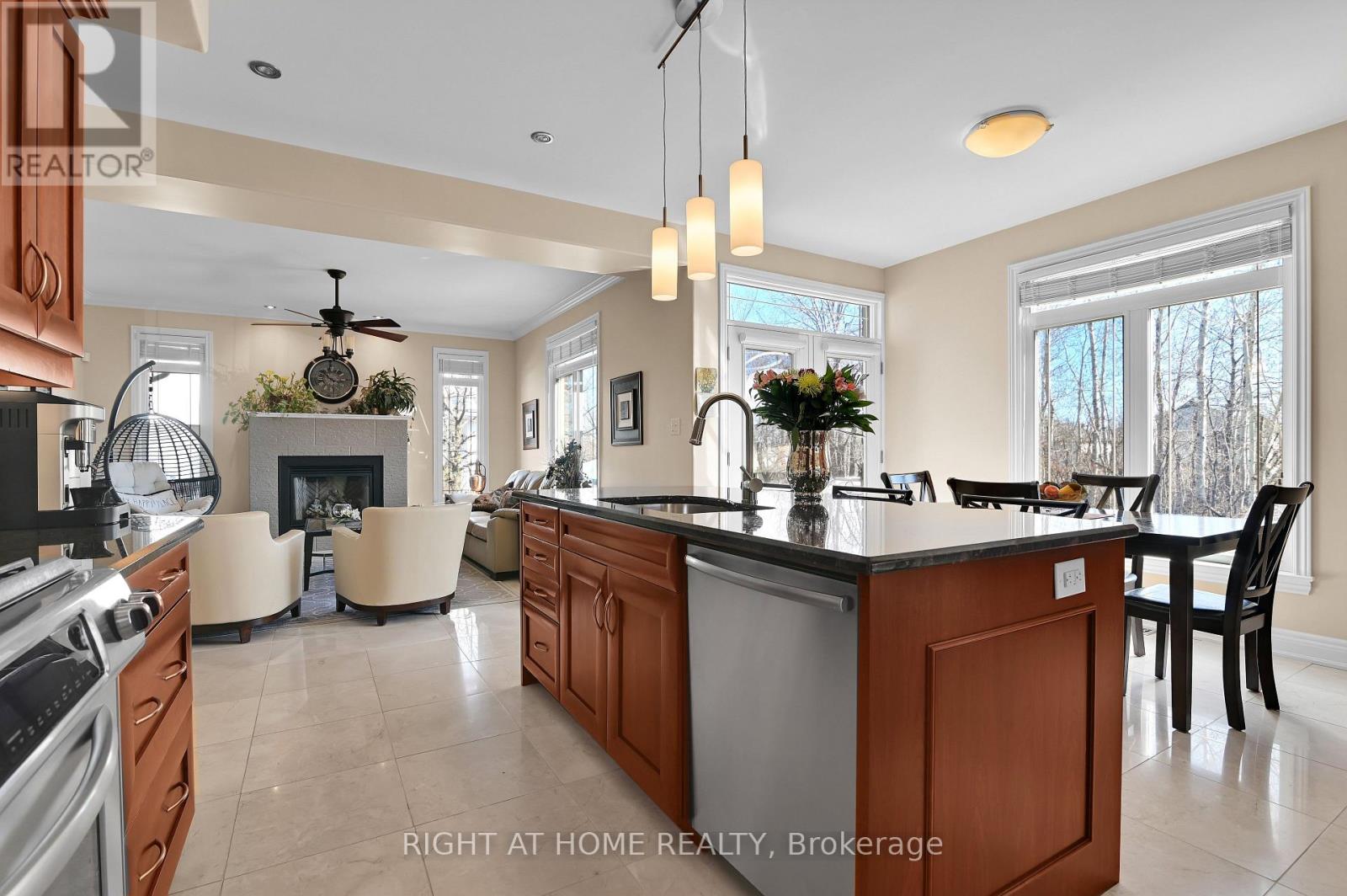 131 Issam Private, Ottawa, Ontario  K1T 4B6 - Photo 15 - X13025950