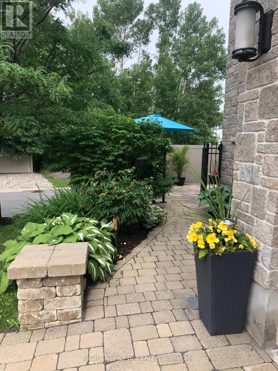 131 Issam Private, Ottawa, Ontario  K1T 4B6 - Photo 37 - X13025950