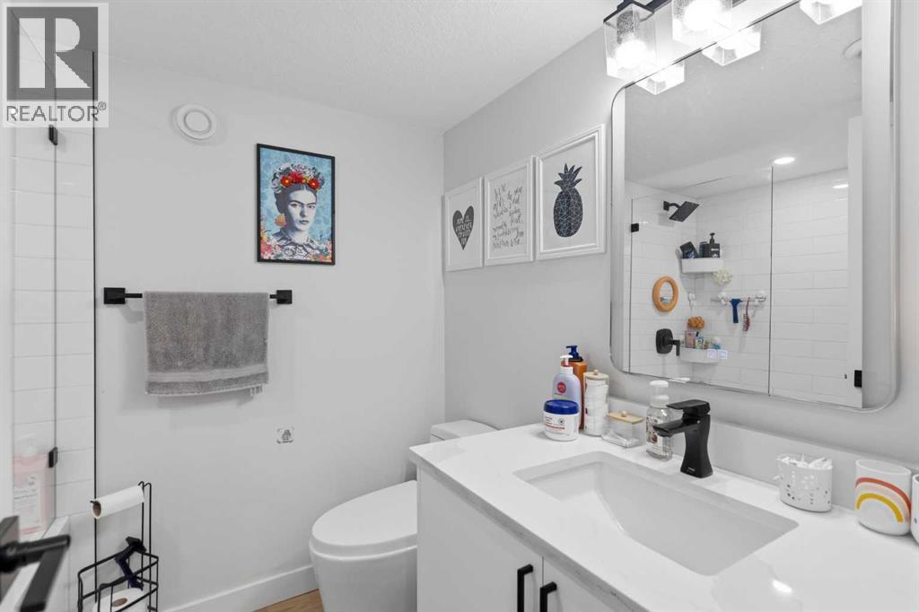 7107 54 Avenue Nw, Calgary, Alberta  T3B 3P5 - Photo 33 - A2298706