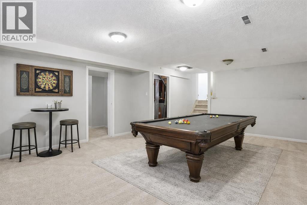 107 Nottingham Road, Calgary, Alberta  T2K 5R2 - Photo 27 - A2301234