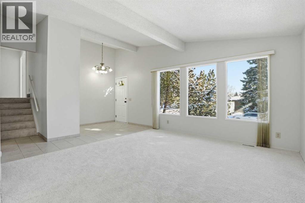 107 Nottingham Road, Calgary, Alberta  T2K 5R2 - Photo 32 - A2301234