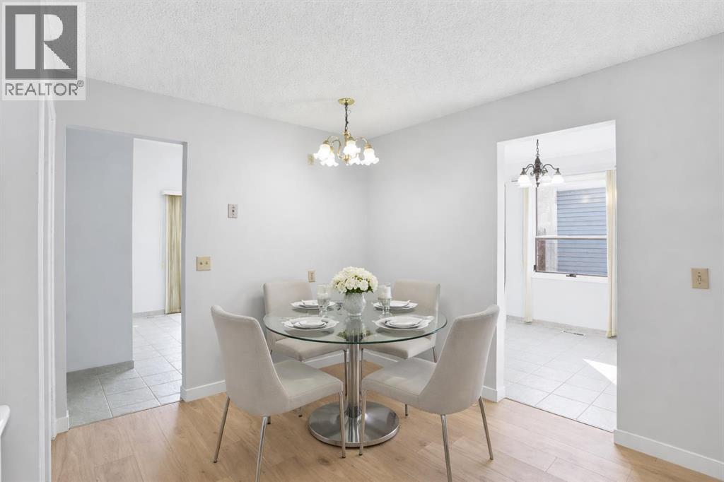 107 Nottingham Road, Calgary, Alberta  T2K 5R2 - Photo 9 - A2301234