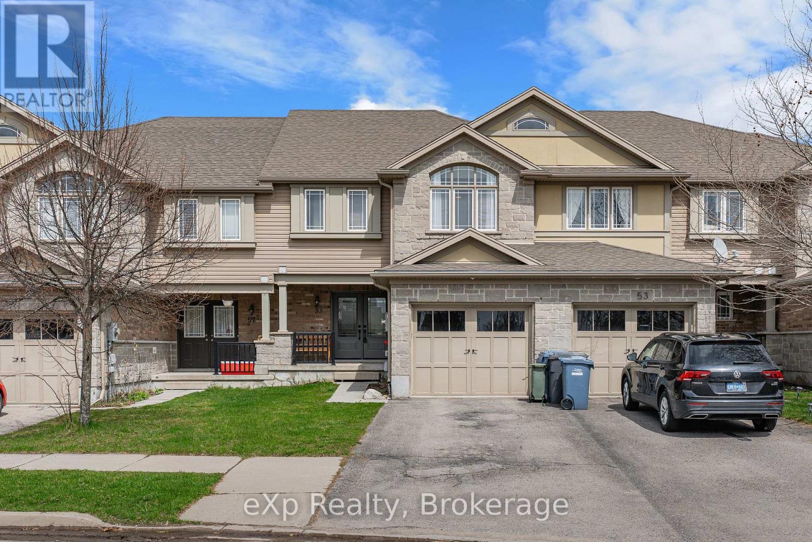 55 LAUGHLAND LANE, Guelph, Ontario