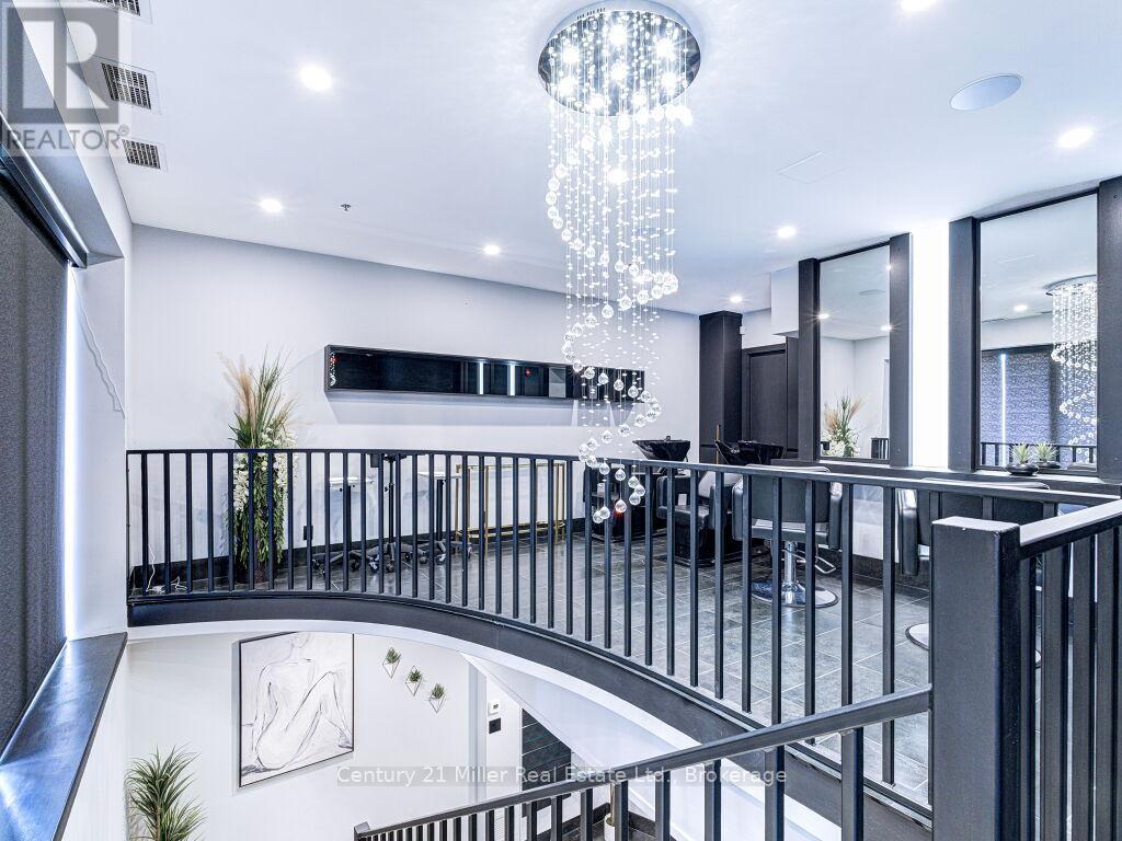 102 - 88 Dunn Street, Oakville, Ontario  L6J 3C7 - Photo 10 - W13025956