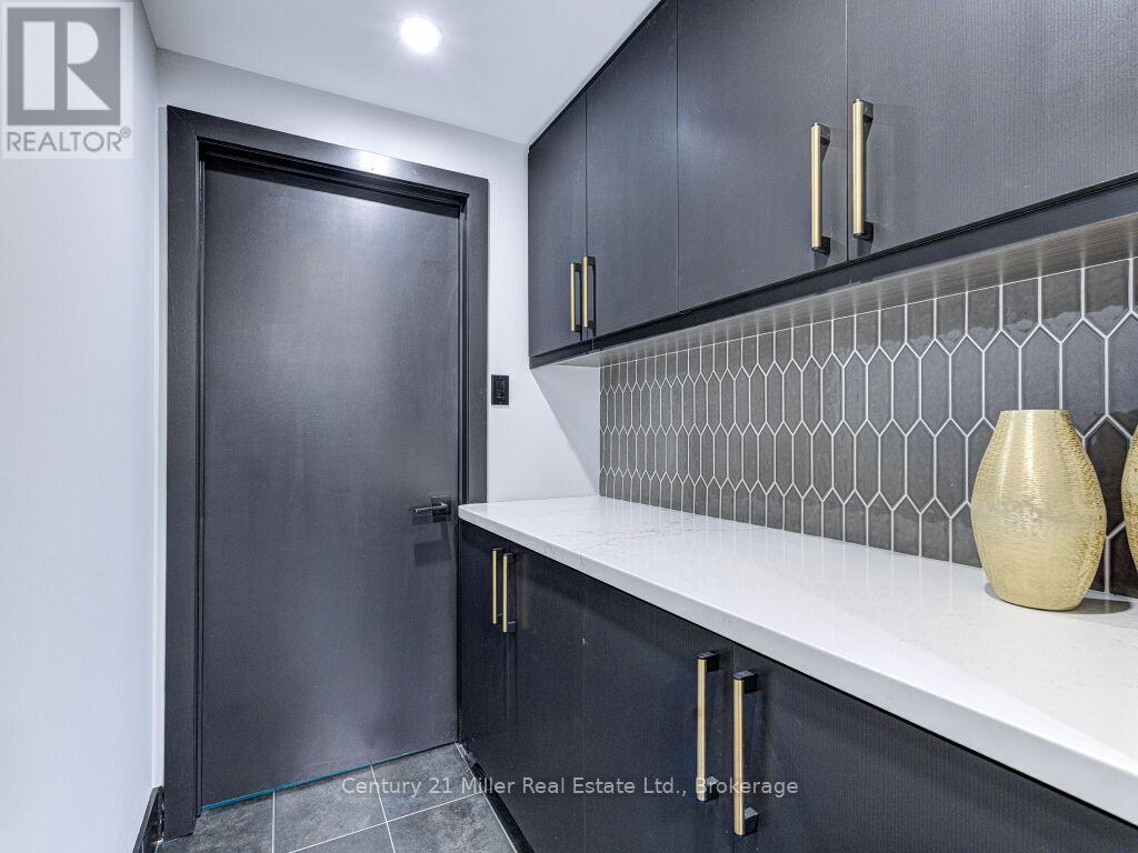 102 - 88 Dunn Street, Oakville, Ontario  L6J 3C7 - Photo 18 - W13025956